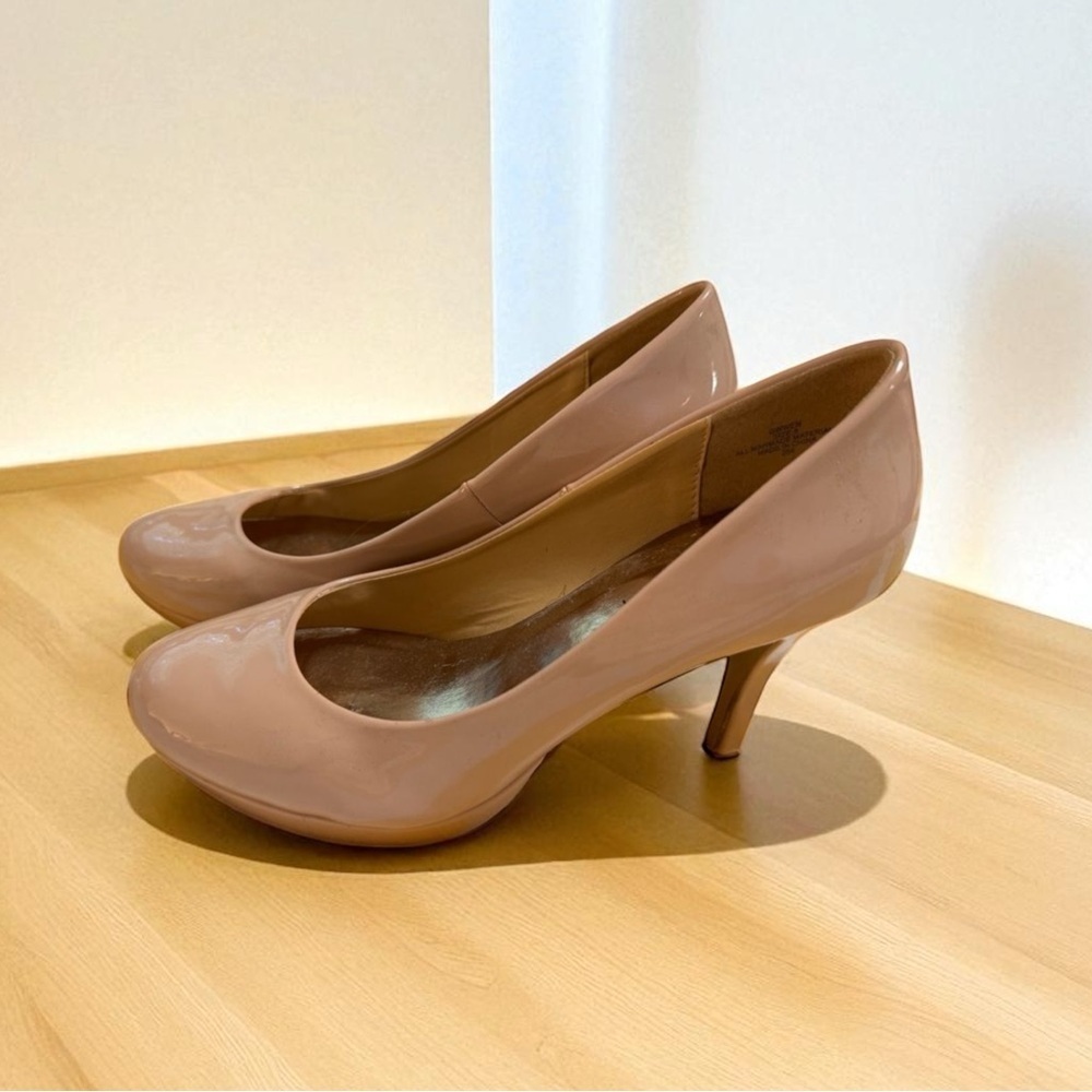 Madden Girl nude color heel Women’s size 8 nude shoes pumps high designer cute - Picture 2 of 8